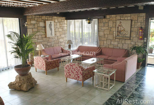 Dionysos Hotel 5
